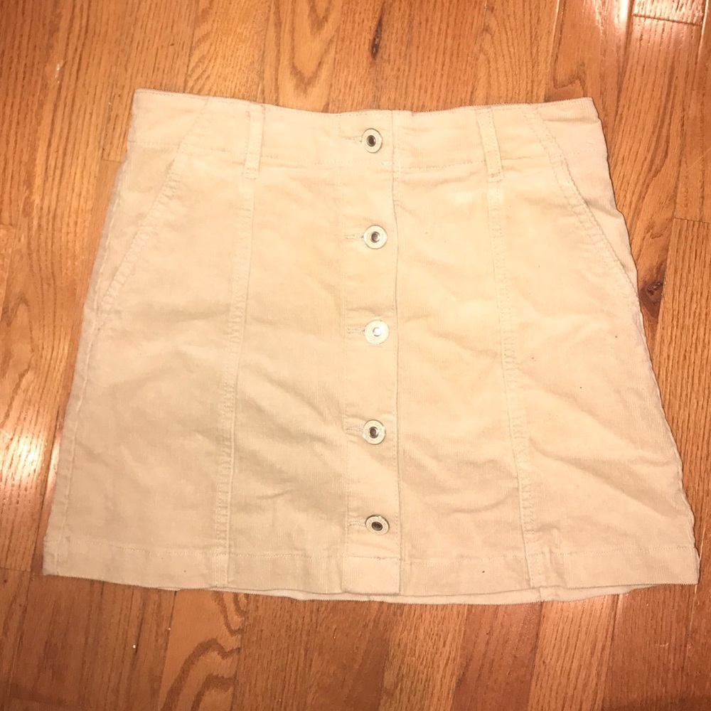 forever 21 khaki skirt!